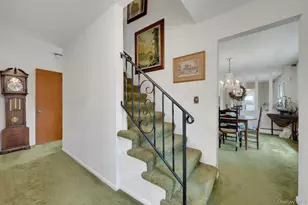 34 Dogwood Dr, Scarsdale, NY 10583 - Photo 2