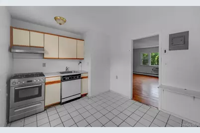 112 Cardinal Lane #2A, Islip, NY 11751 - Photo 10