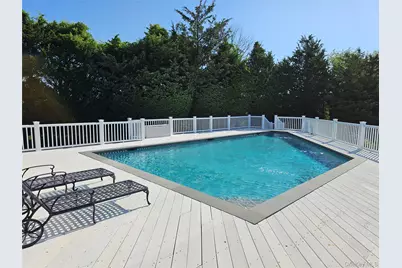 18 Pine Tree Lane, Westhampton, NY 11977 - Photo 10