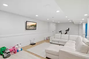 134 Sandy Hollow Rd, Northport, NY 11768 - Photo 22