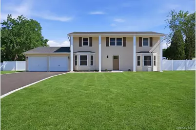 5 Bernice Court, Coram, NY 11727 - Photo 1