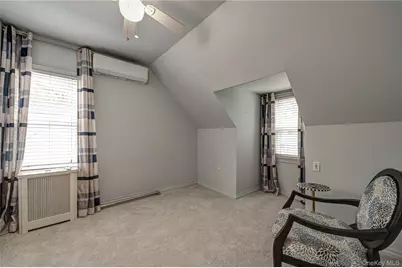 24207 83rd Avenue, Bellerose, NY 11426 - Photo 18