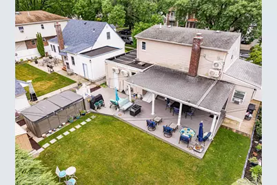 24207 83rd Avenue, Bellerose, NY 11426 - Photo 32