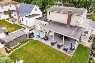 242-07 83rd Ave, Bellerose, NY 11426 - Photo 32