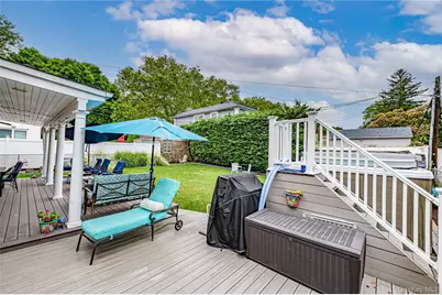 24207 83rd Avenue, Bellerose, NY 11426 - Photo 28