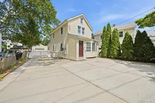 89 Harbor Rd, Port Washington, NY 11050 - Photo 2