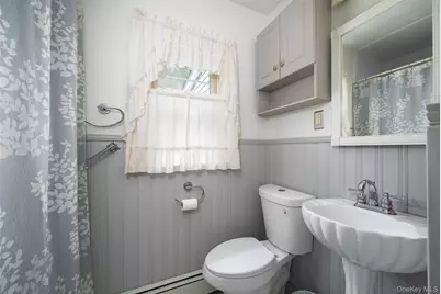 45 Holt Road, Hyde Park, NY 12538 - Photo 16