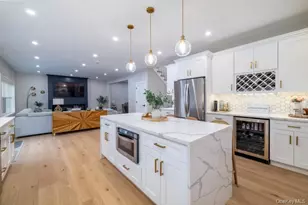 23 Faith Ln, Westbury, NY 11590 - Photo 10