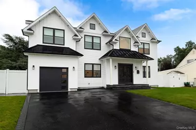 23 Faith Lane, Westbury, NY 11590 - Photo 2