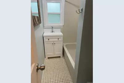 206 Dickinson Avenue, East Northport, NY 11731 - Photo 4