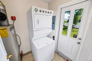112 Franklin Pl, Massapequa, NY 11758 - Photo 24