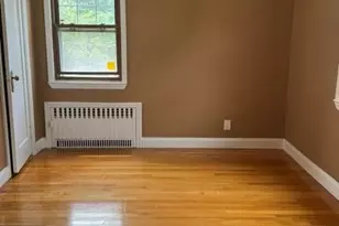 852 Henry St, Uniondale, NY 11553 - Photo 8