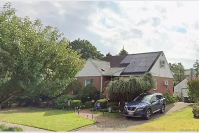 852 Henry Street, Uniondale, NY 11553 - Photo 1