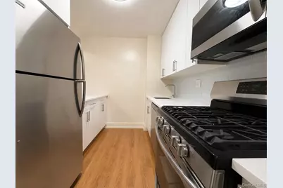 142-20 Franklin Avenue #3R, Flushing, NY 11355 - Photo 4