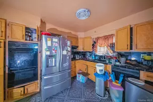 919 E 99th St, Brooklyn, NY 11236 - Photo 12