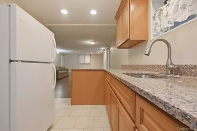 48 E 1st Street, Freeport, NY 11520 - Photo 24