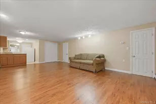 48 E 1st St, Freeport, NY 11520 - Photo 18