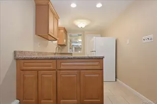 48 E 1st St, Freeport, NY 11520 - Photo 22