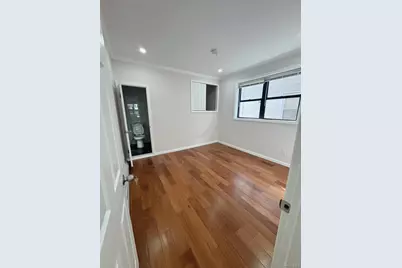 149-20 17th Avenue, Whitestone, NY 11357 - Photo 2