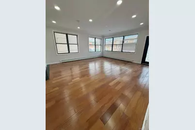 149-20 17th Avenue, Whitestone, NY 11357 - Photo 4