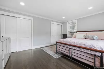 1090 Midland Avenue, Bronxville, NY 10708 - Photo 6