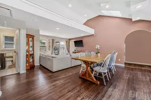 1096 Manor Ln, Bay Shore, NY 11706 - Photo 24