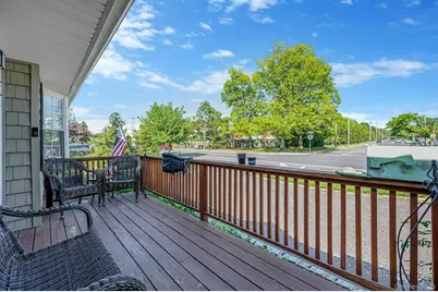 1096 Manor Lane, Bay Shore, NY 11706 - Photo 14