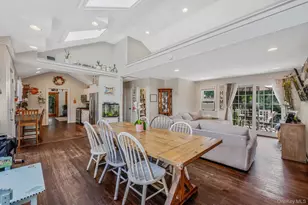 1096 Manor Ln, Bay Shore, NY 11706 - Photo 30