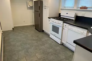 232 Cleveland Ave, Mineola, NY 11501 - Photo 2