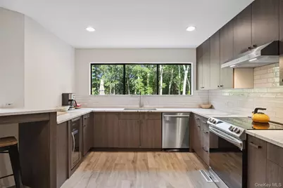 26 Woodland Way, Quogue, NY 11959 - Photo 10