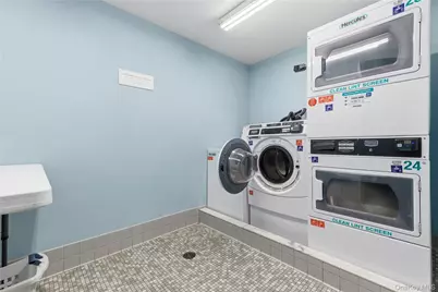 100 W Broadway #6C, Long Beach, NY 11561 - Photo 24