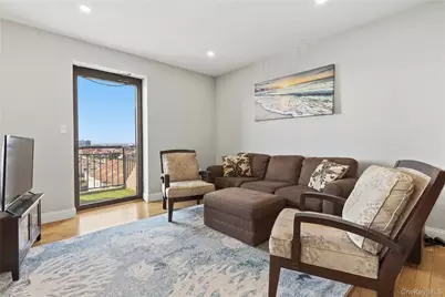 100 W Broadway #6C, Long Beach, NY 11561 - Photo 2