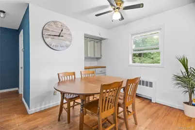 2 Seminole Drive, Bay Shore, NY 11706 - Photo 6