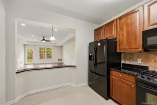 30 N De Baun Ave, Suffern, NY 10901 - Photo 8