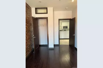 7305 Metropolitan Avenue, Middle Village, NY 11379 - Photo 8
