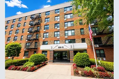 209-10 41st Ave #3N, Bayside, NY 11361 - Photo 2