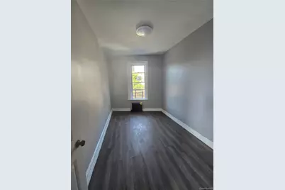 116-19 Supthin Boulevard #2, Jamaica, NY 11434 - Photo 8