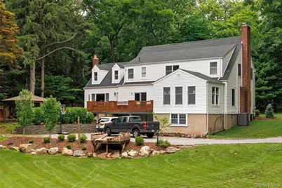 9 Three Sisters Road, Saint James, NY 11780 - Photo 20