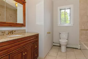 18 Linden St, Selden, NY 11784 - Photo 40