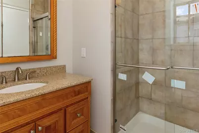 18 Linden Street, Selden, NY 11784 - Photo 32