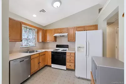 3 Stanford Court, Walden, NY 12586 - Photo 18
