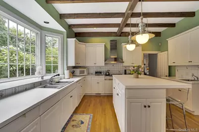 5 Shinnecock Road, Quogue, NY 11959 - Photo 12