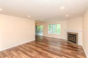 405 Bentley Ct, Brewster, NY 10509 - Photo 2