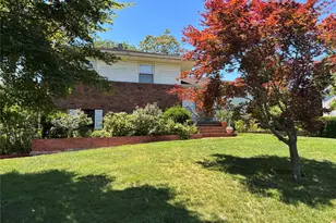 71 Willits Rd, Glen Cove, NY 11542 - Photo 26