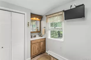 23 Emily Dr, Ronkonkoma, NY 11779 - Photo 24