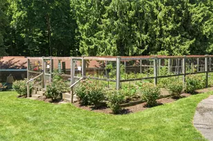 11 Bryant Crescent, White Plains, NY 10605 - Photo 22