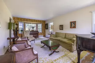 9 Lois Ln, Katonah, NY 10536 - Photo 8