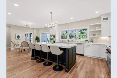 8 Brixton Road, Garden City, NY 11530 - Photo 16