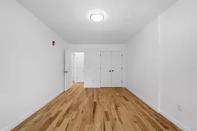 671 Bronx River Road #2N, Yonkers, NY 10704 - Photo 12