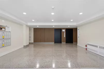 671 Bronx River Road #2N, Yonkers, NY 10704 - Photo 2